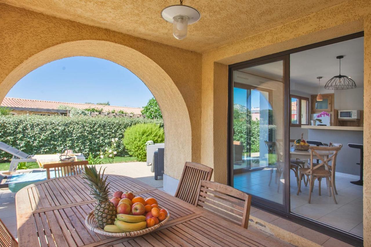 Location De Vacances Olivier Jardin Privatif Et Piscine Chauffee Partagee Calvi  Exterior photo